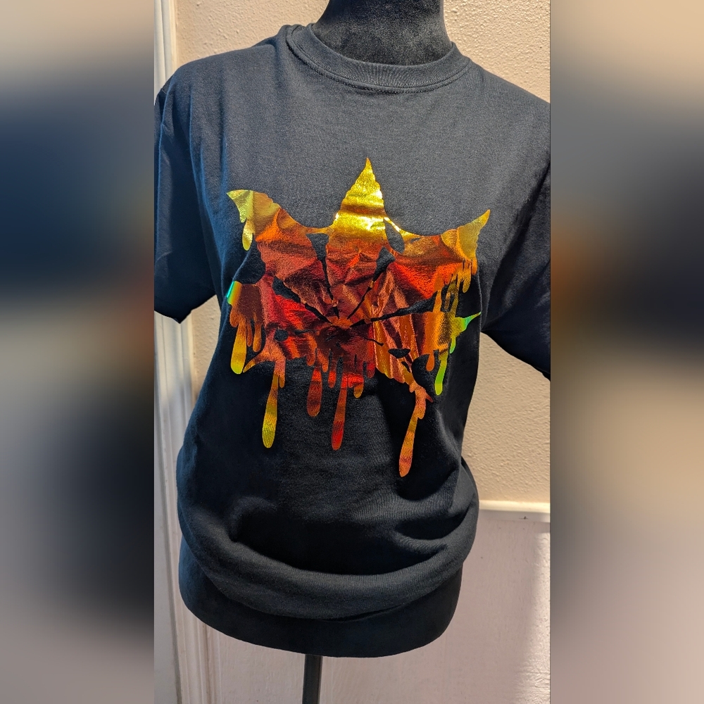 Holographic Drippy Trippy Canna Leaf Black Color Changing Shirt Size Medium